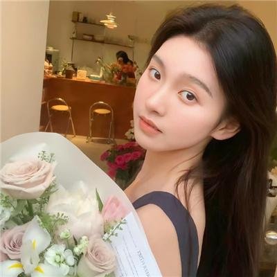 金发美人