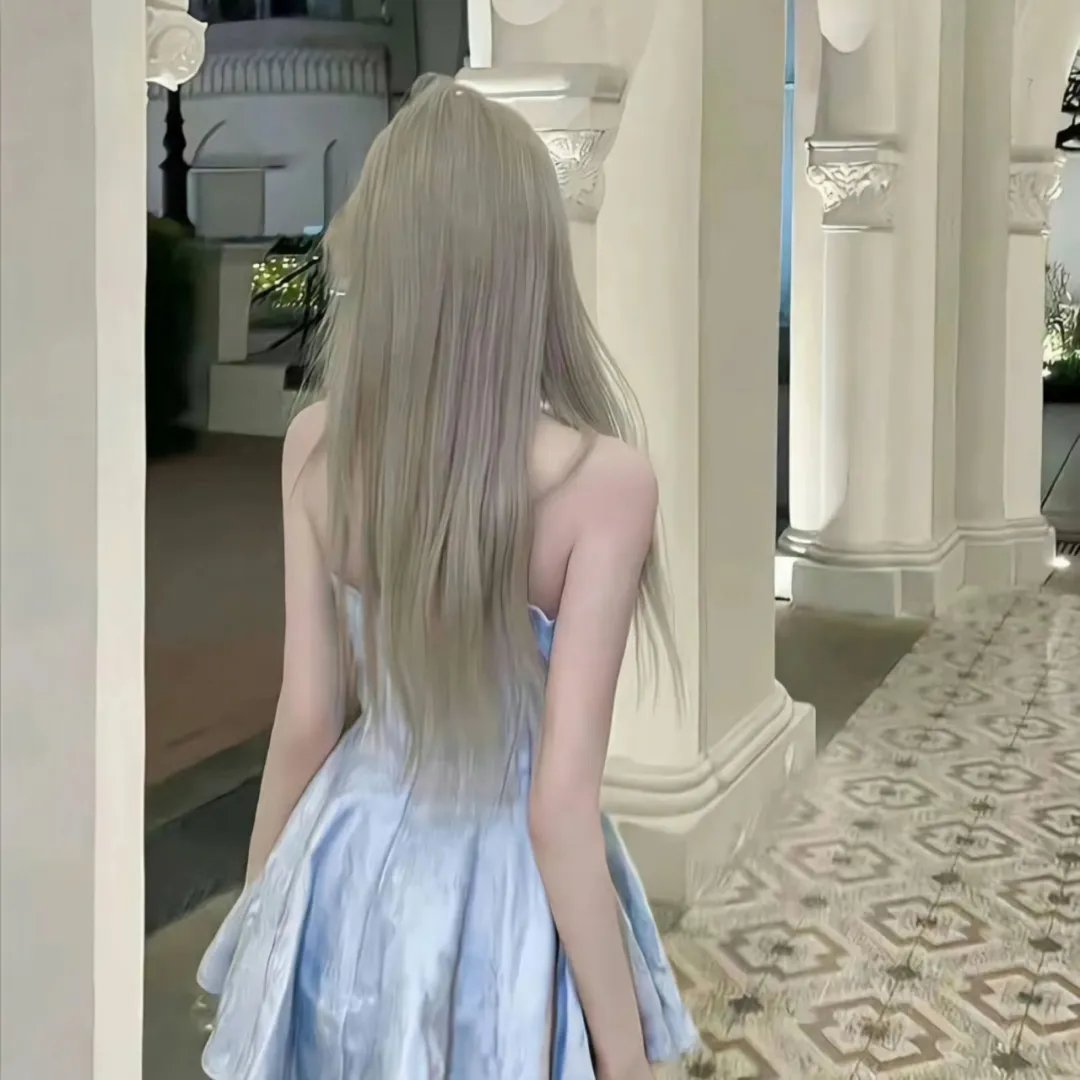 女税务员